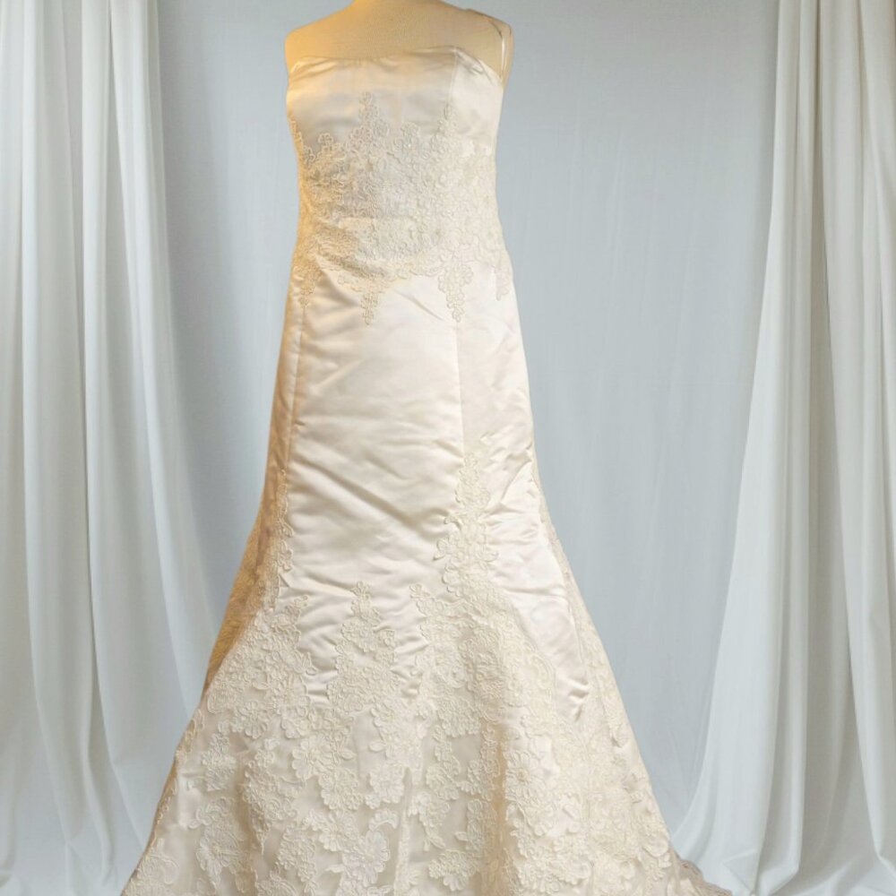 Demetrios Strapless Ivory Satin & French Lace wedding gown, SZ 12, sweep train